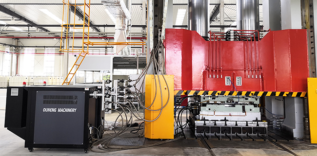 SMC玻璃钢模压模具油温机